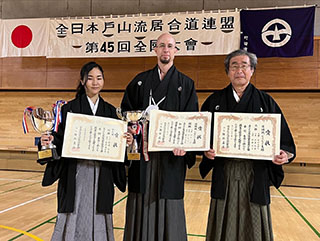 写真：町田誠斬会　ハリー・カーンス剣士